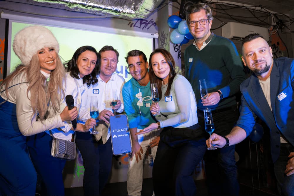 Fotka z křestu aplikace Take up